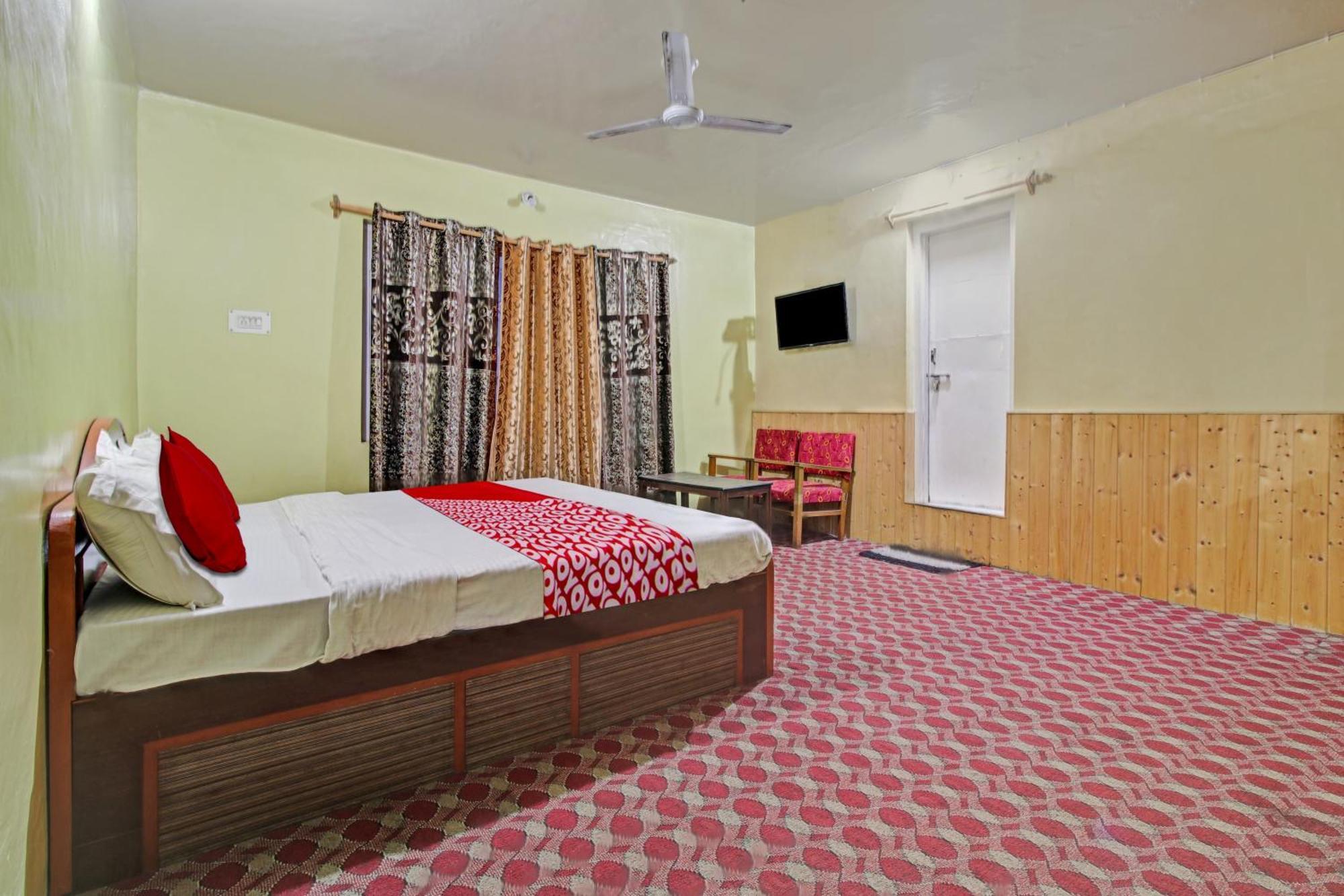 Hotel Ab-I-Hayat Srīnagar Екстериор снимка